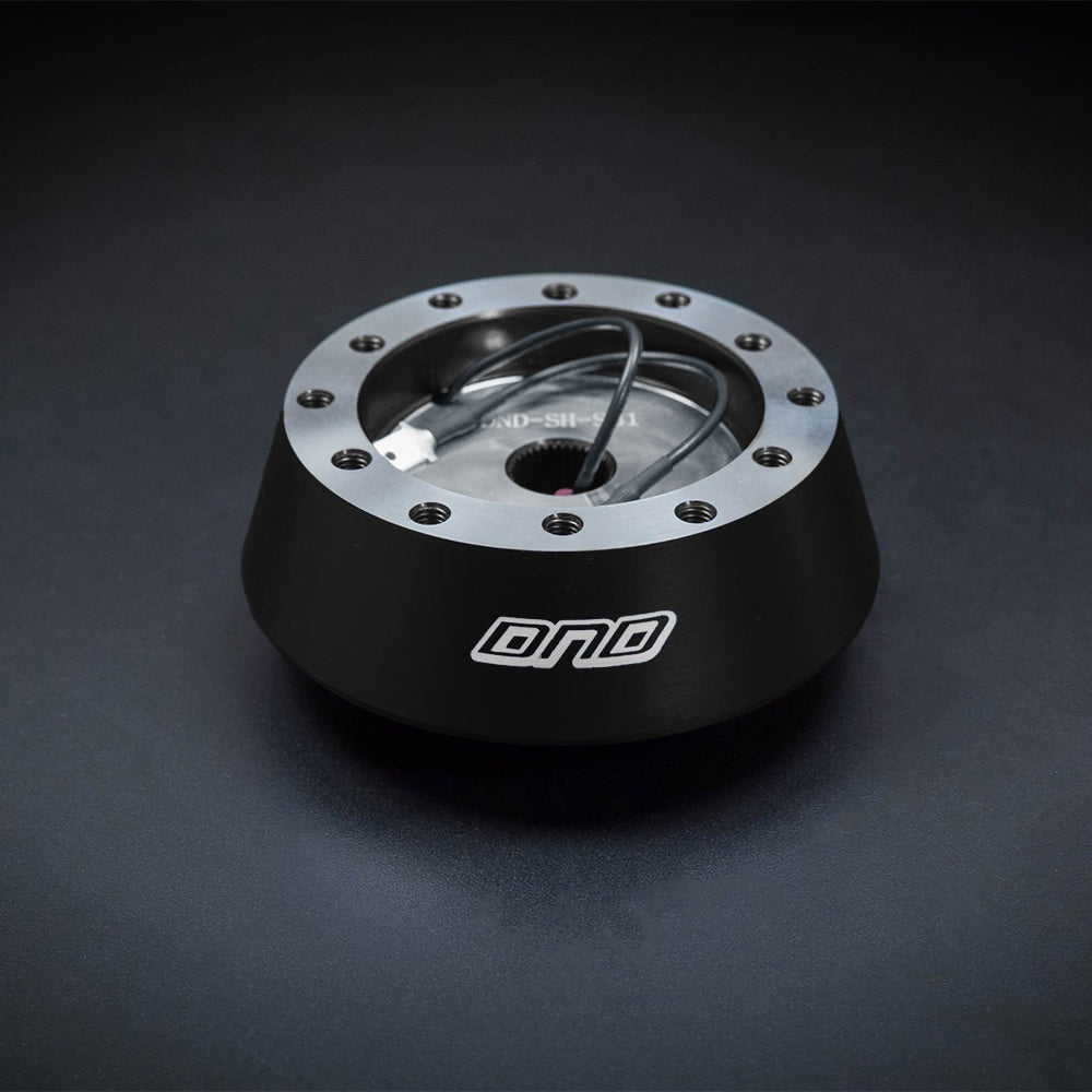 DND Low Profile Hub Kit | 1999-2003 Mitsubishi Eclipse and 1992-2007 Subaru WRX/STI (SH-SB1-BK)