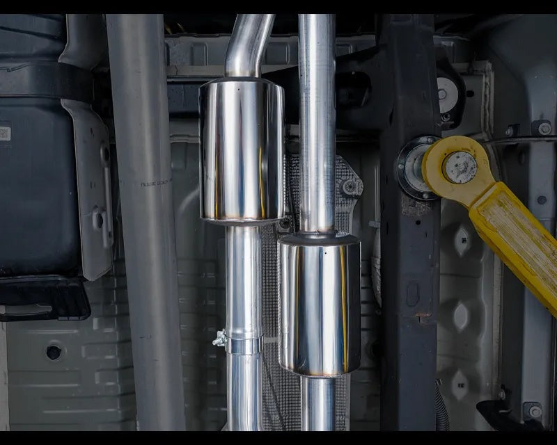 AWE 0FG Catback Split Rear Exit Exhaust for 4th Gen Silverado/Sierra 1500 6.2L (With Bumper Cutouts) - Quad Chrome Silver Tips (3015-42203)