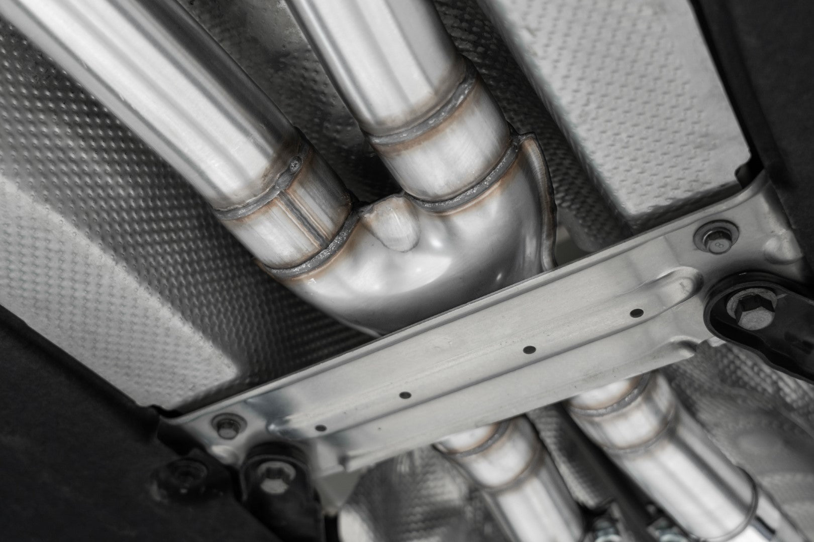 MBRP Stainless Steel 2.5" Active Cat-Back Exhaust - Quad Outlet | 2022+ Kia Stinger (S4708304)