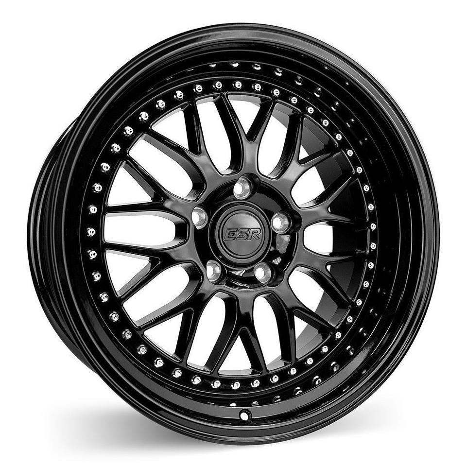 ESR Wheels SR01 Gloss Black w/ Chrome Rivets 19x9.5 | 5x114.3 (99551435 SR01GBLK)